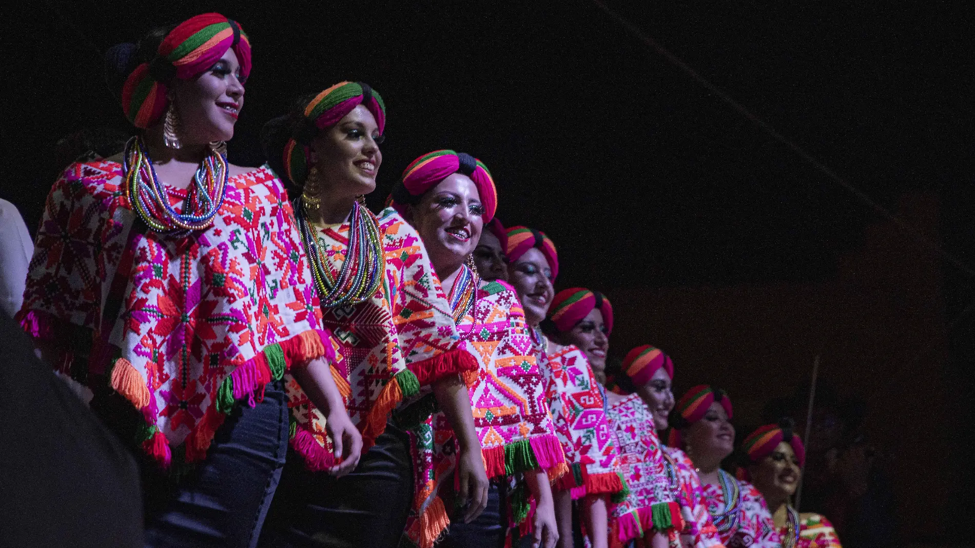 FOTO PRINCIPAL SJR La compañía Mecehualtin Mitotiani presentará un homenaje a México